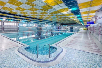 استخر آستان قدس مشهد - موج تخفیف