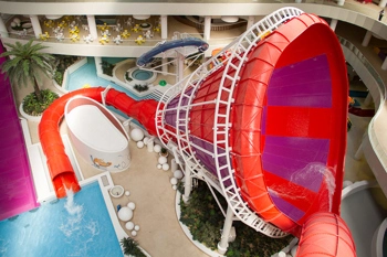 پارک آبی اپارک (اوپارک) تهران