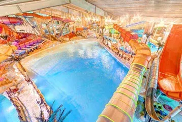 فیلم پارک آبی سرزمین موج های آبی مشهد